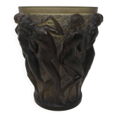Vase Bacchantes en verre Topaze de René Lalique