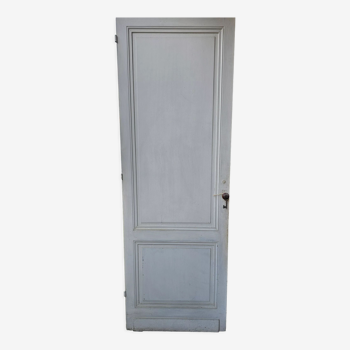 Wooden interior door of the nineteenth century