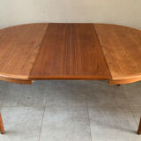 Danish teak dining table mSe Mobler, distributed by Samcom
