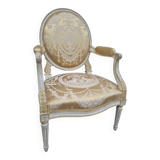 Louis XVI style cabriolet armchair with decorated medallion