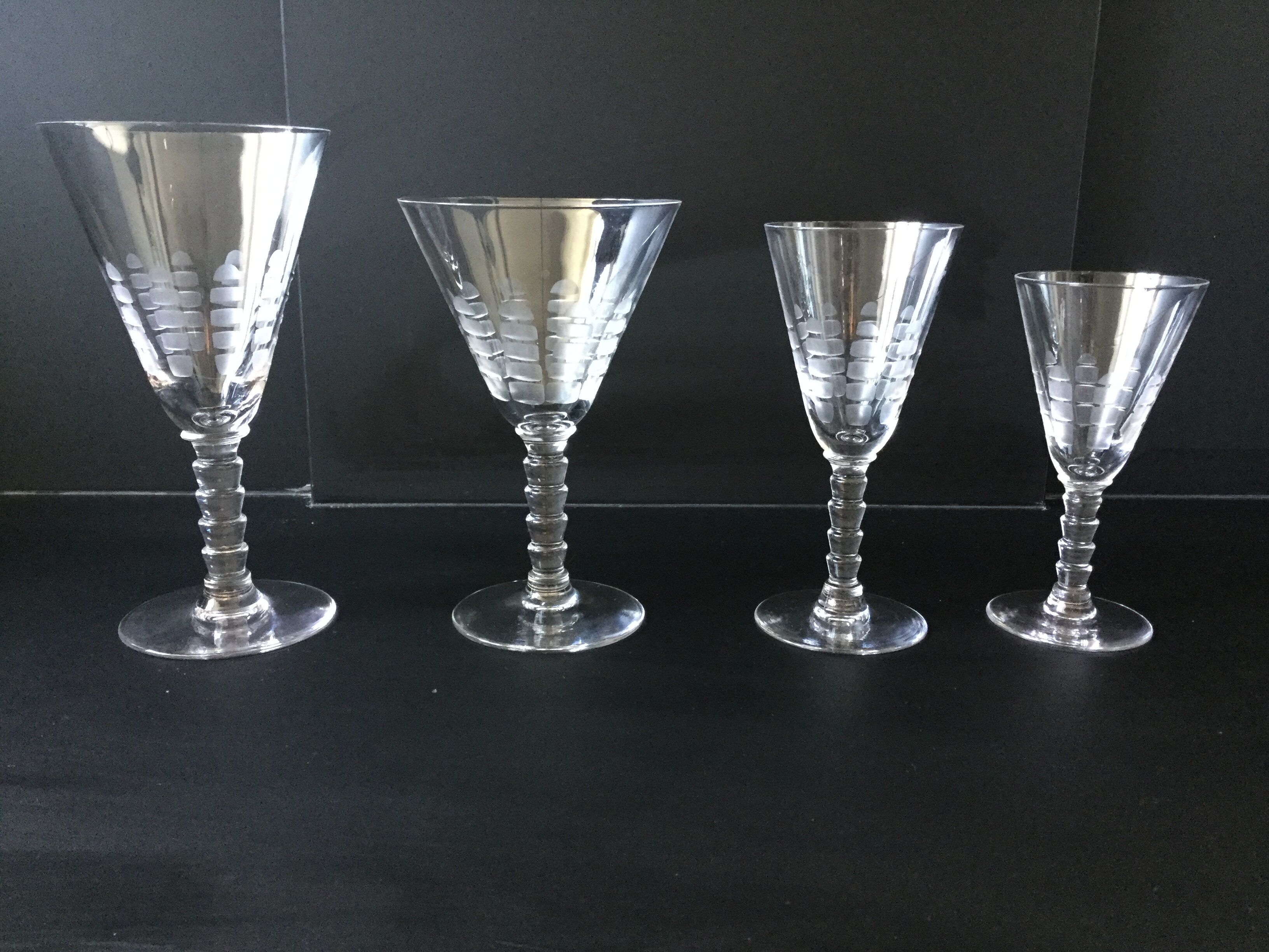 Art deco palm glass