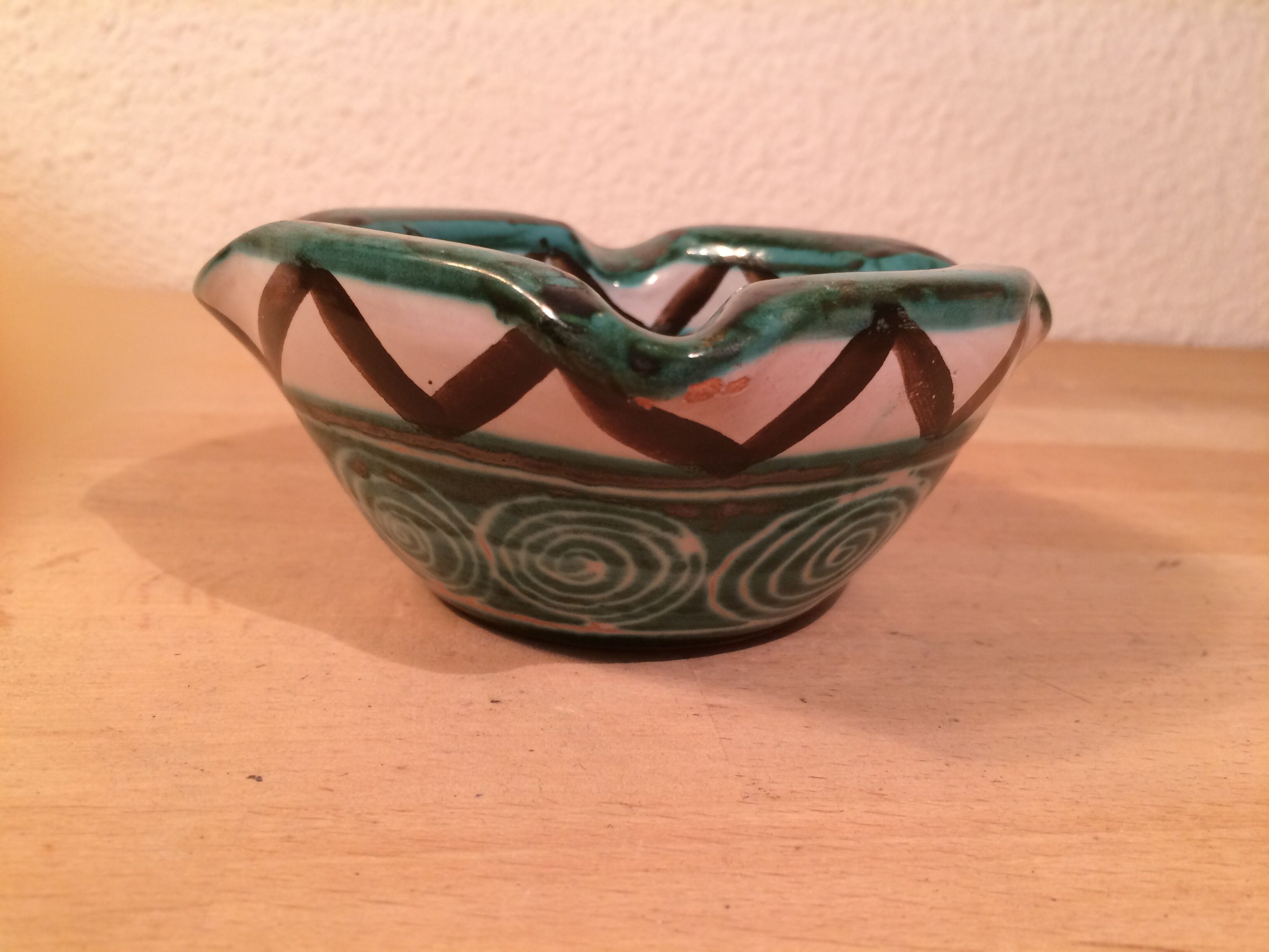 Ceramic ashtray by Robert Picault in Vallauris