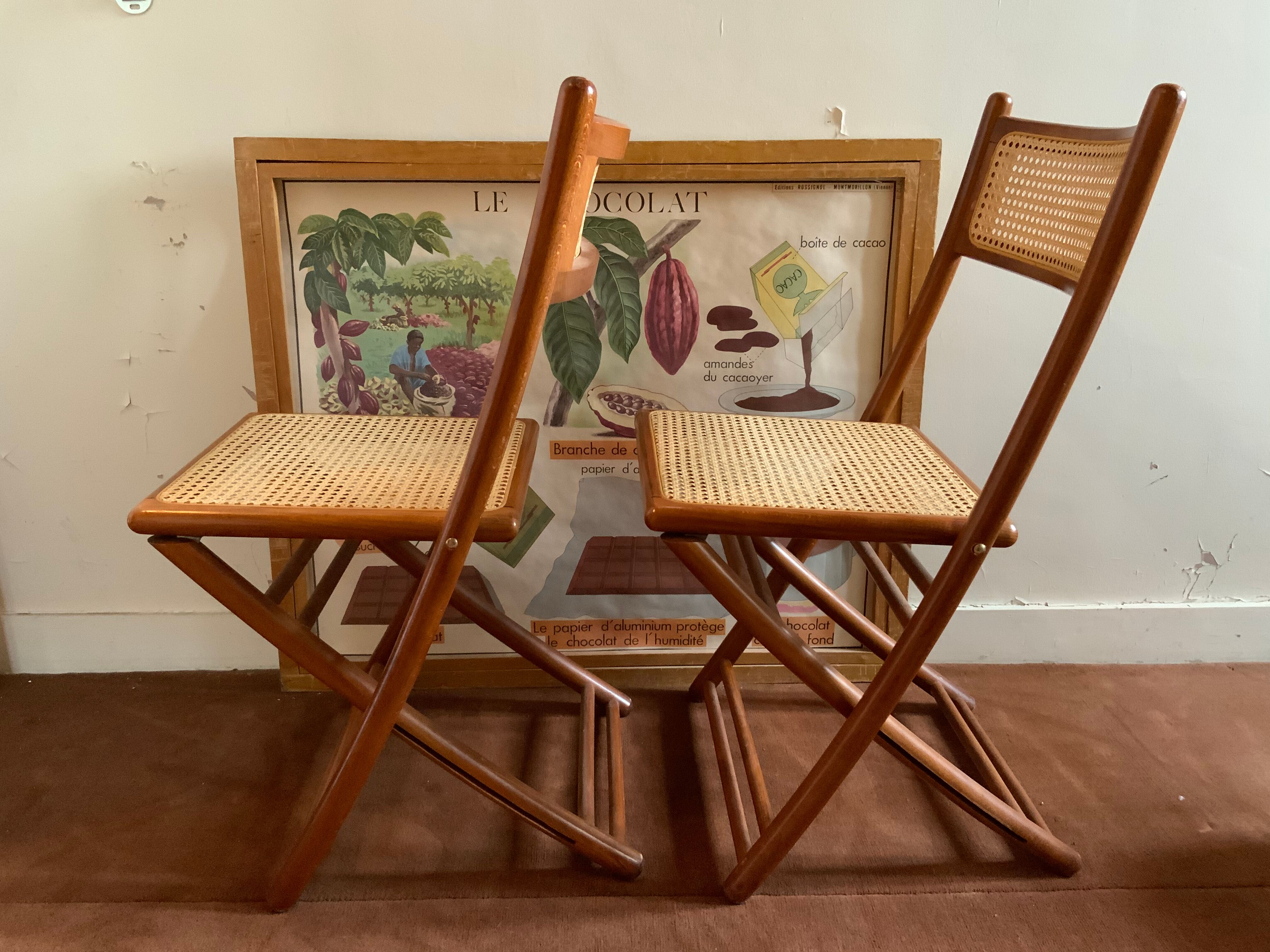 Chaises pliantes cannées