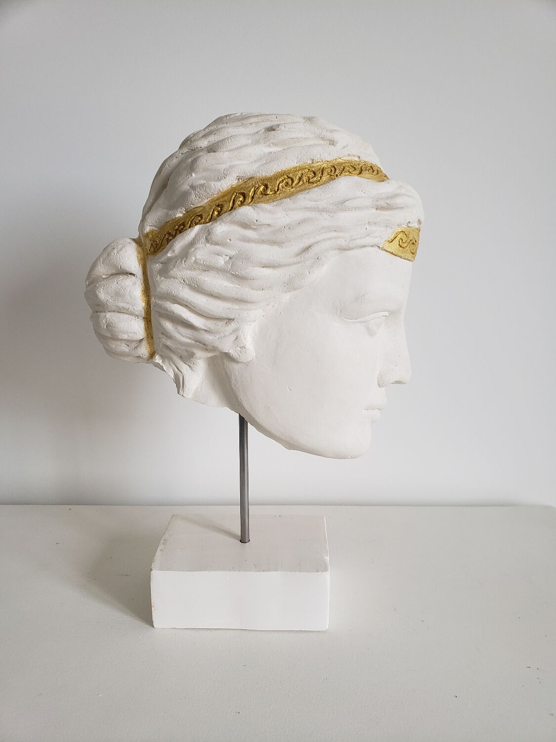 Greek woman's head in plaster