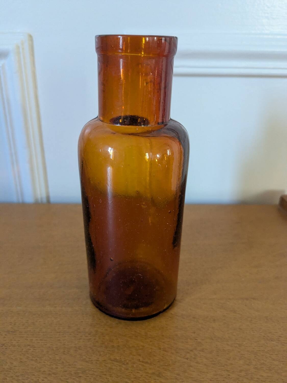 Apothecary bottle