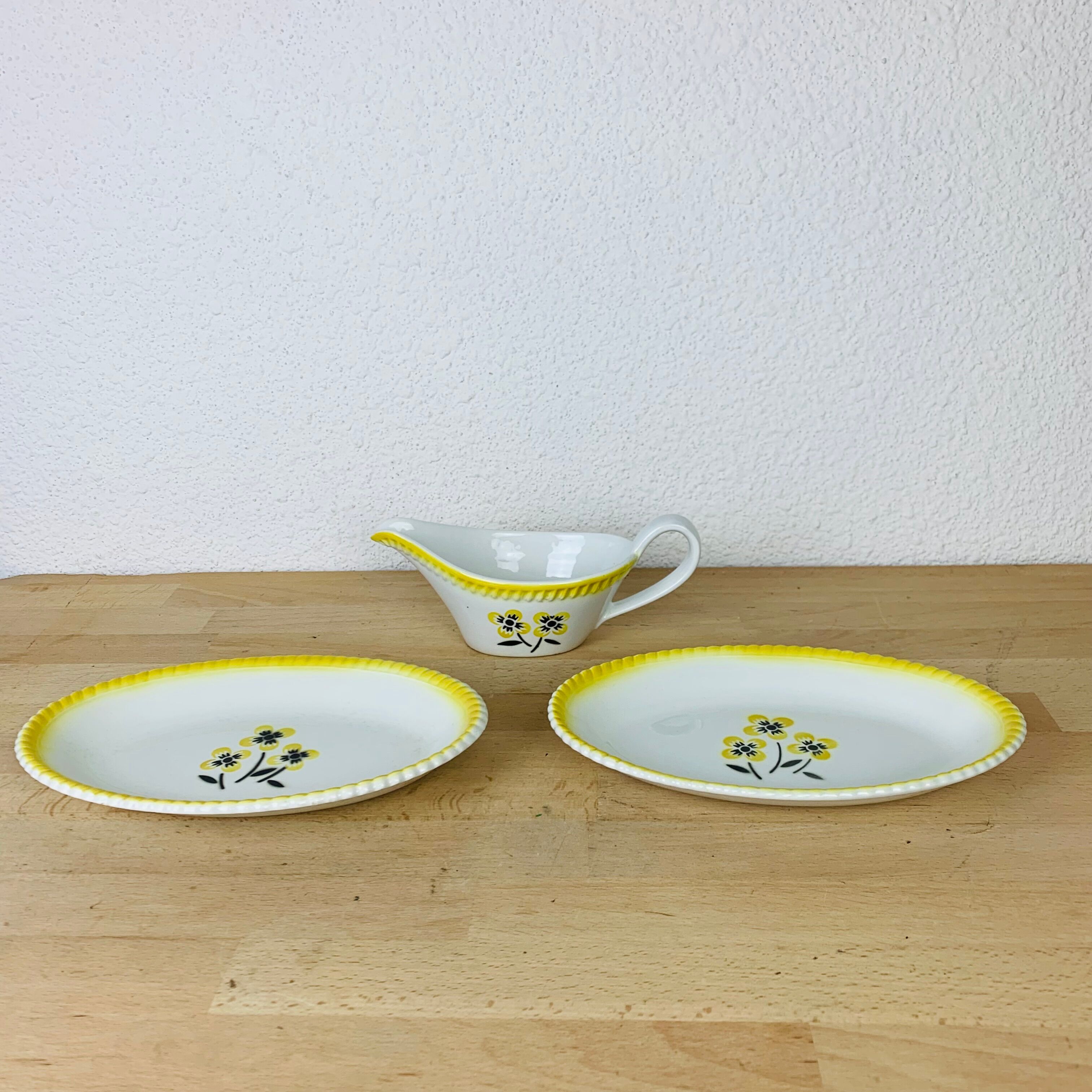 Saucer and two raviers vintage earthenware