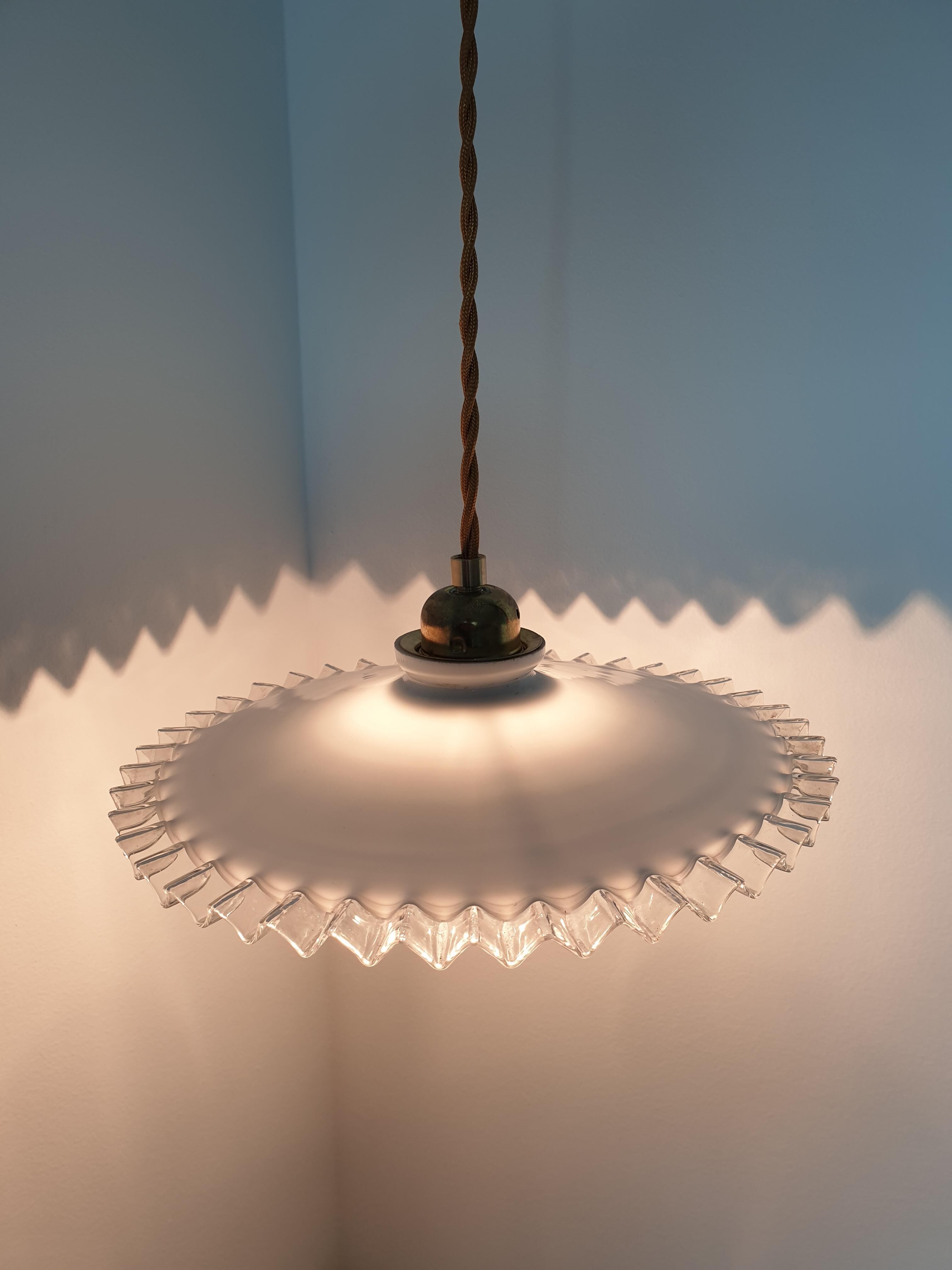 Crantel ad hole dislocated opaline suspension