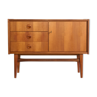 Vintage Scandinavian enfilade