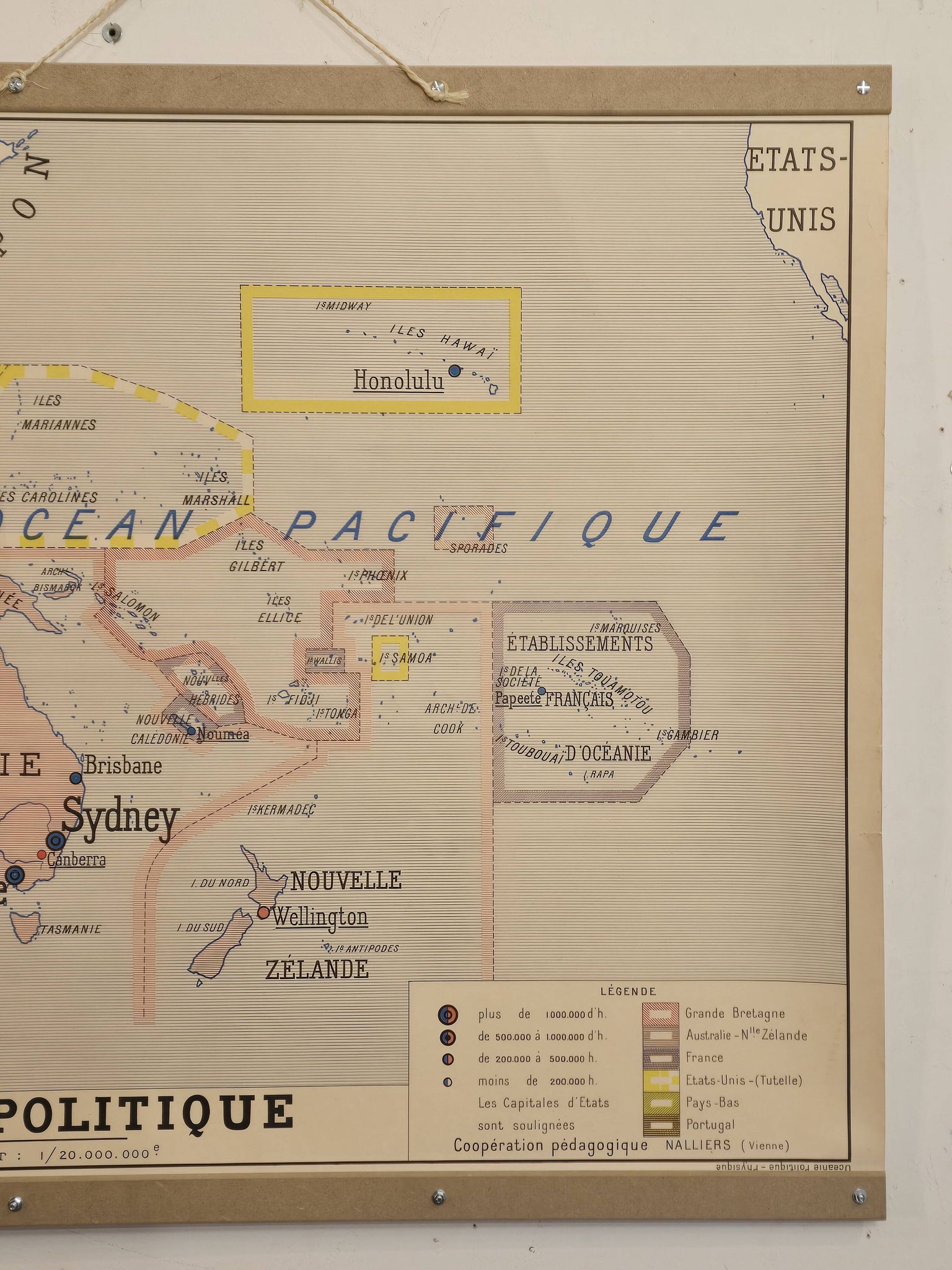 Ancienne carte de géographie carte d'école Océanie politique et physique co