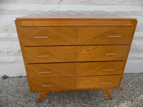 Vintage dresser