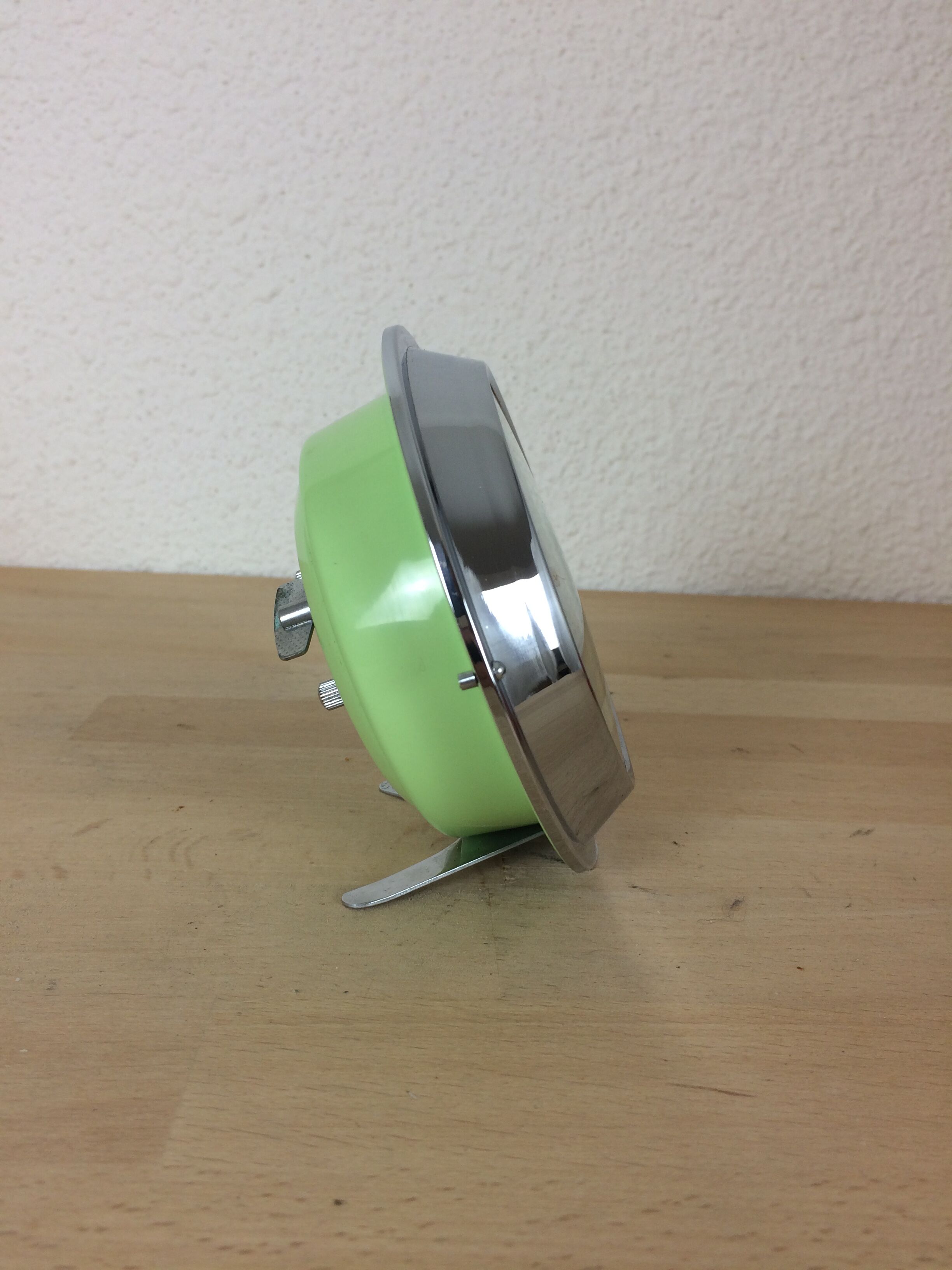 Vintage Clock Diamond Brand Green