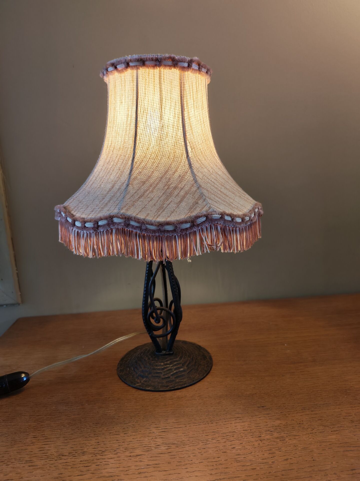 Lampe art nouveau fer forgé