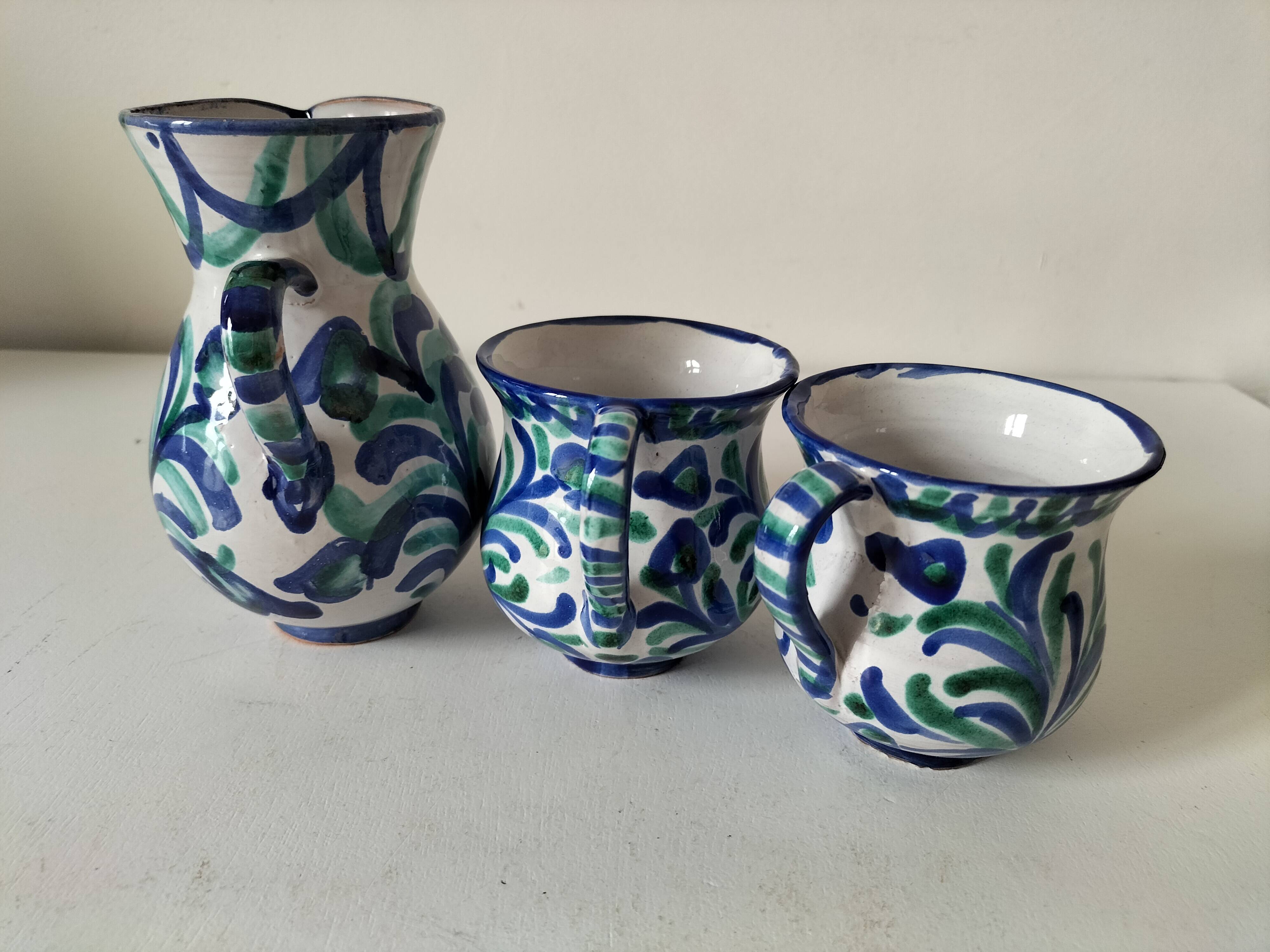 Fajalauza earthenware set, Granada (Spain)