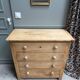 Commode vintage rénovée