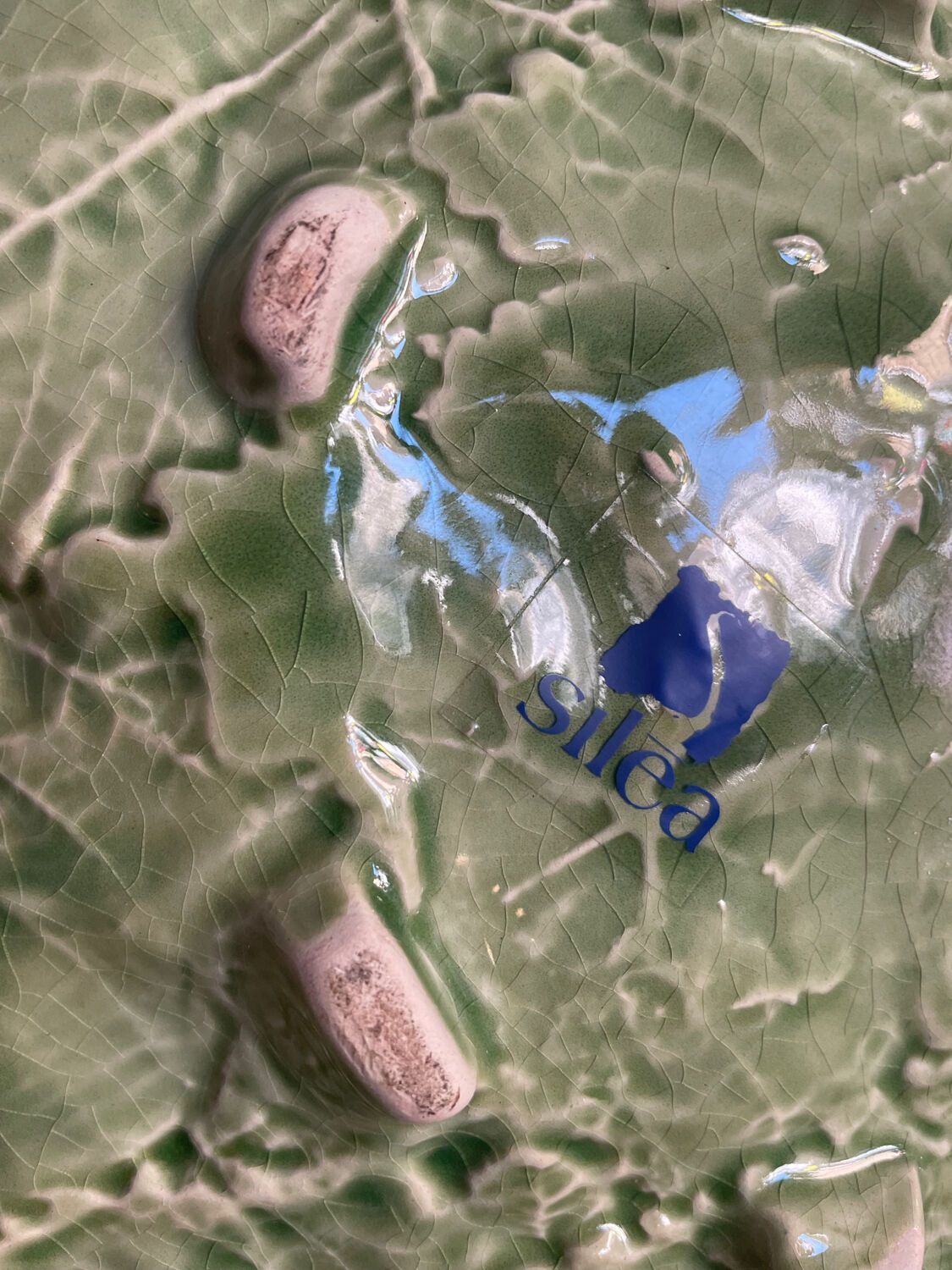 SILEA ceramic fruit bowl with grape and vine pattern