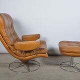 Fauteuil pivotant et son ottoman en cuir