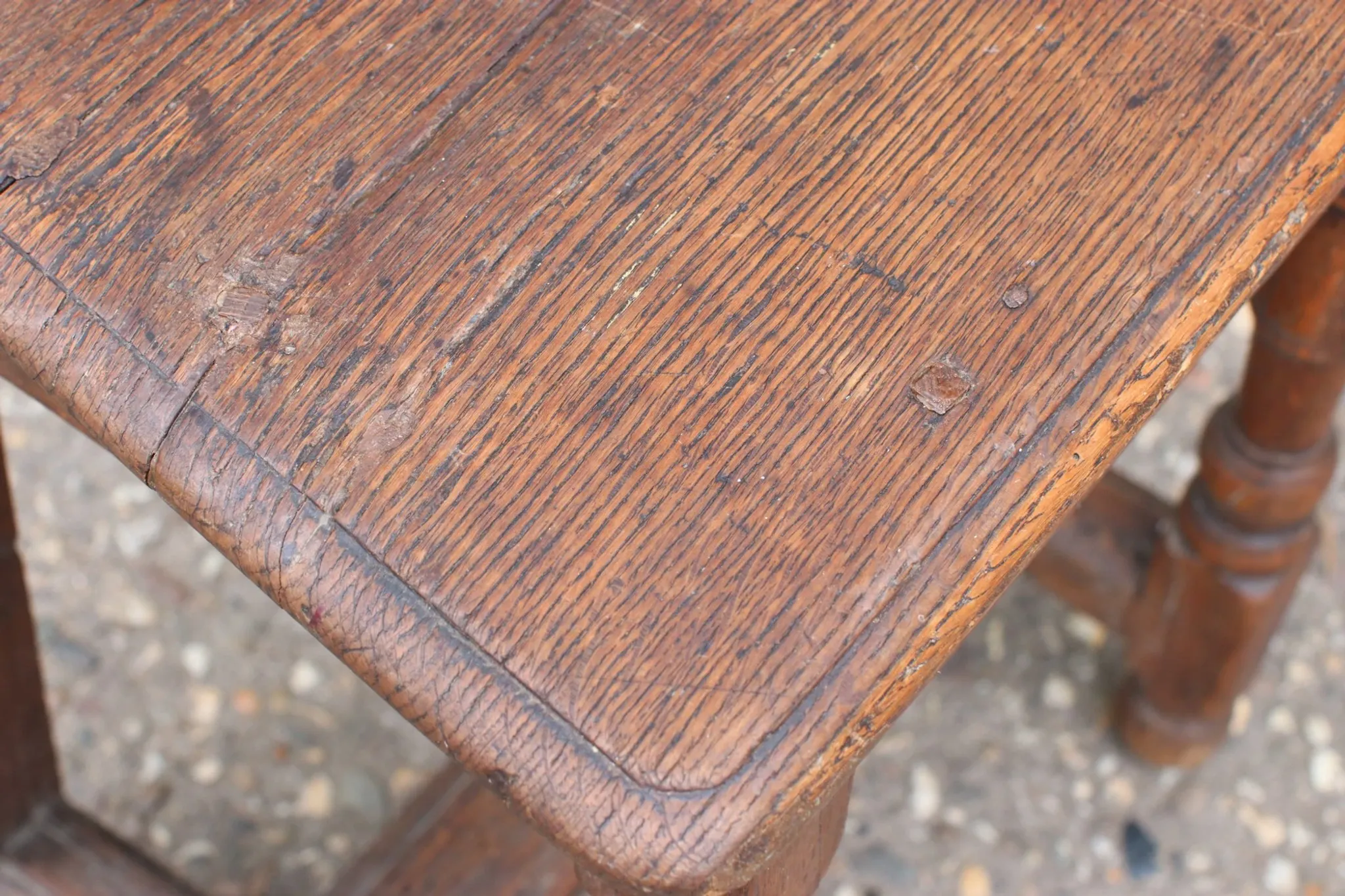 French provincial oak chair, Lorraine – late 17th/early 18th c. (no. 1)