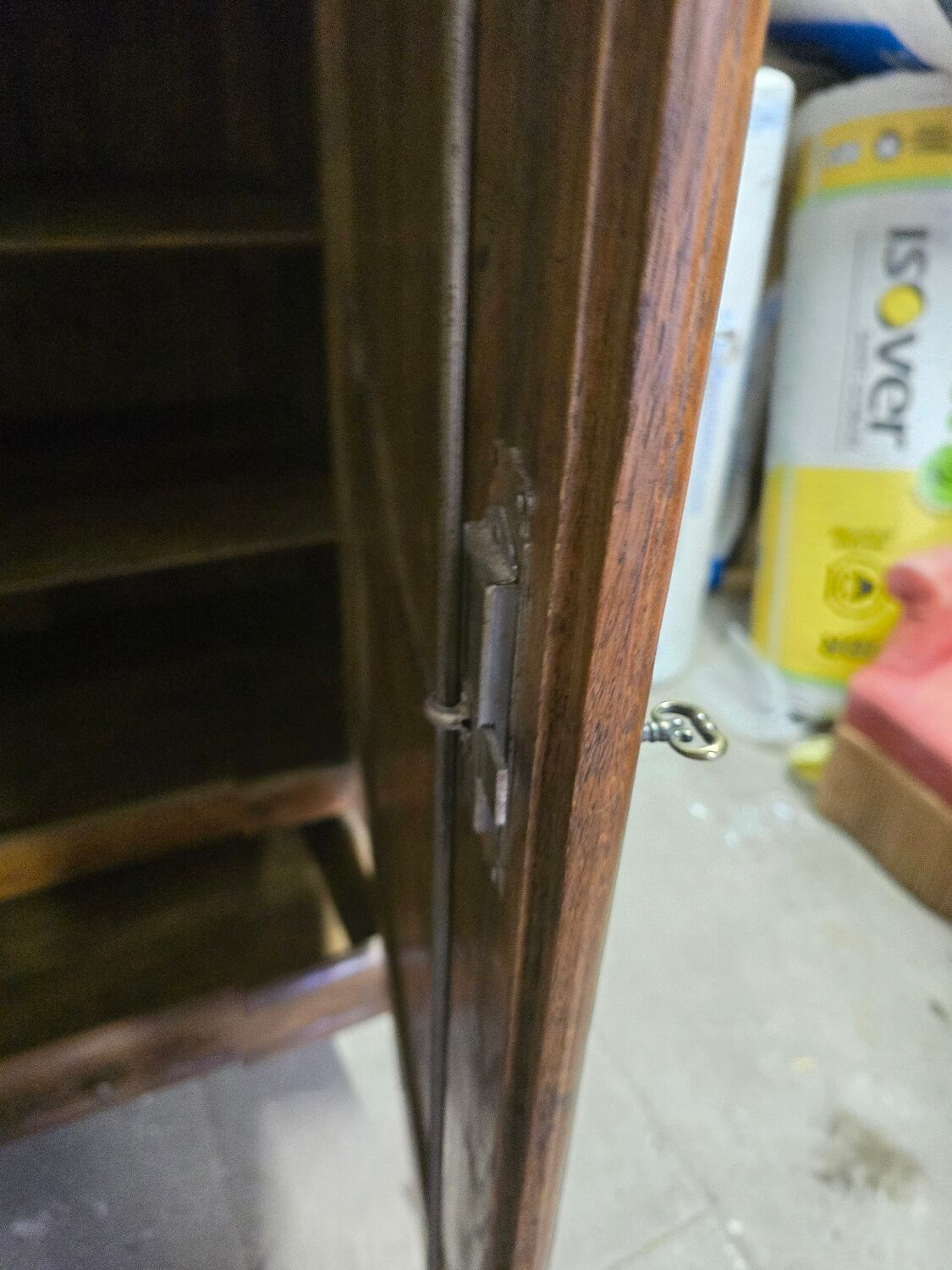 Antique oak bonnetière – 19th century