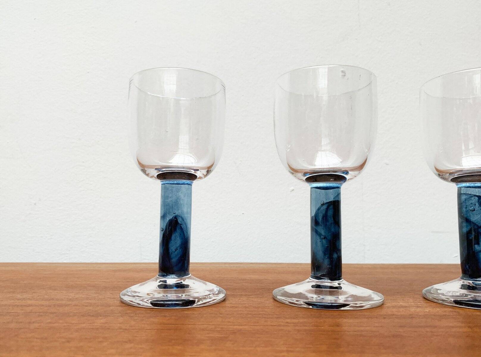 German wine glasses by Regina Kaufmann for Glashagen Hütte, set of 6.