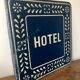 Two-sided iron plate Hotel and pottery