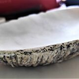 Empty pocket white and gray around 1960 in alabaster
