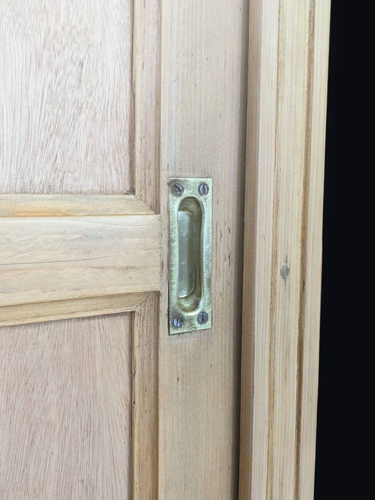 Parisian wardrobe - Renovated