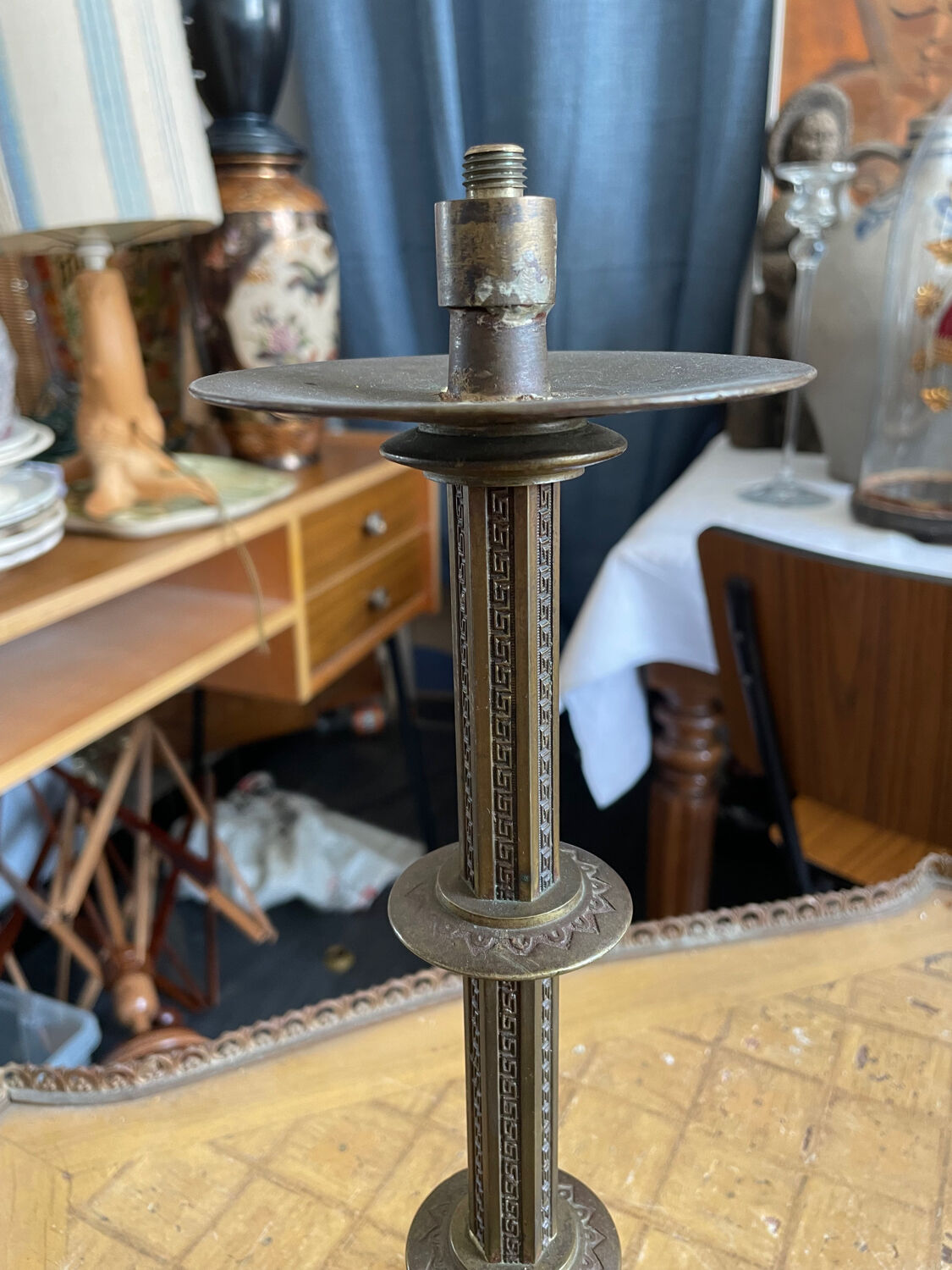 Bronze candle holder