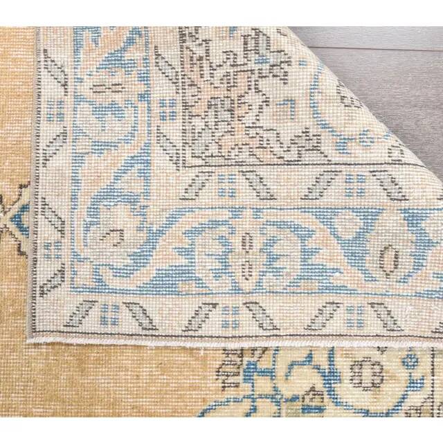 1970s Turkish Handmade Wool Kilim Rug 115x201