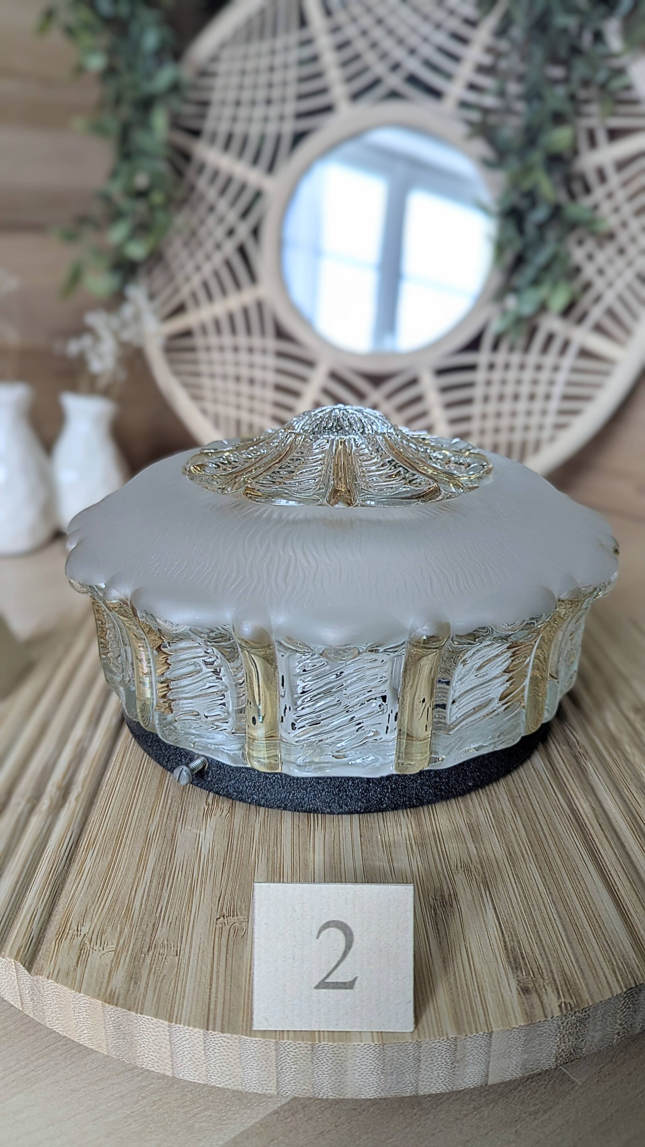 1960s ceiling light (L-0241)