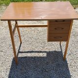 Office of the 50s in blond beech feet compass
