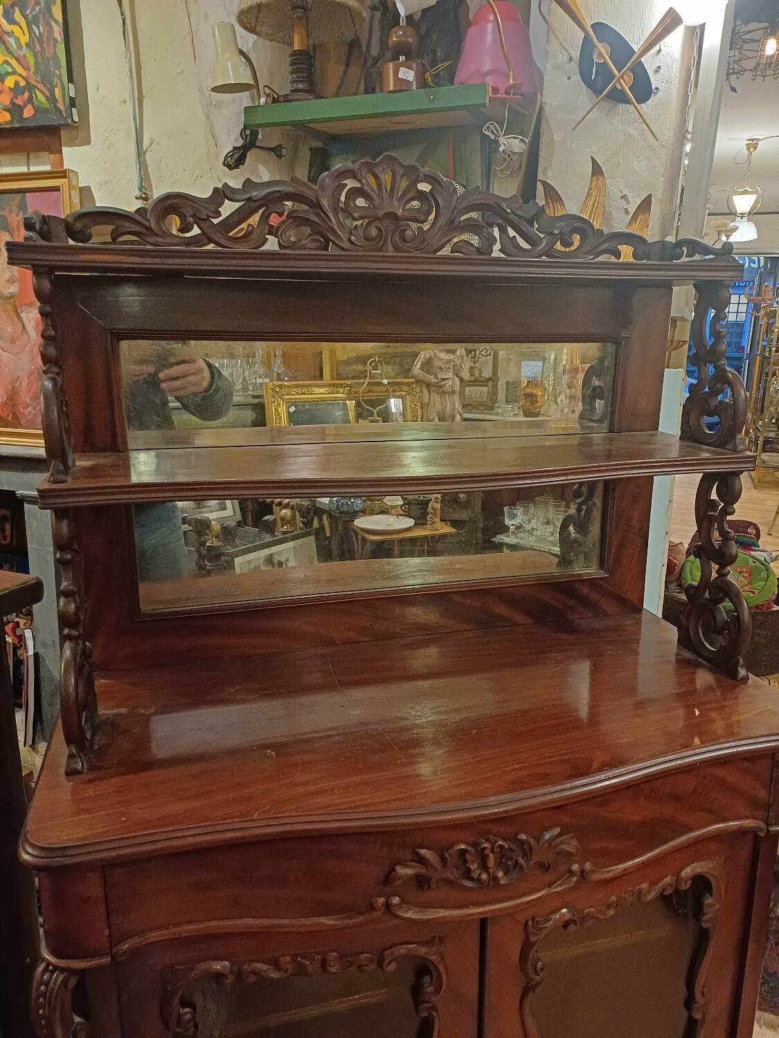 Small mahogany cabinet from the Napoleon III period, in its original 19th-century condition.