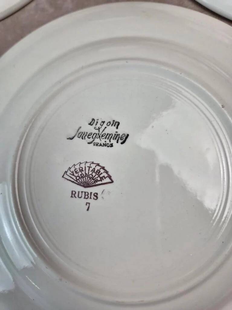 Lot de 12 assiettes à dessert Digoin Sarreguemines « rubis »