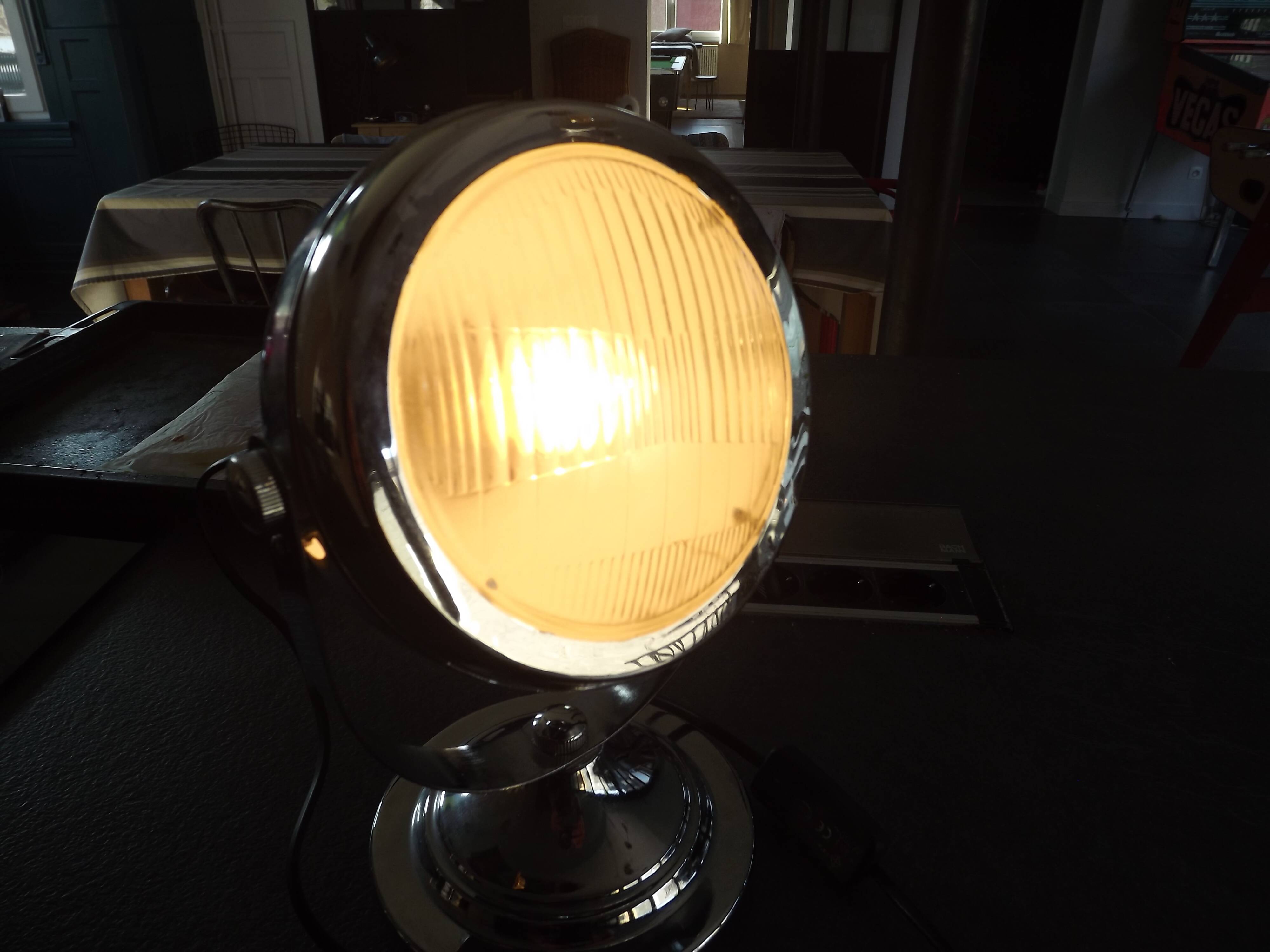 Chrome metal "lighthouse" lamp