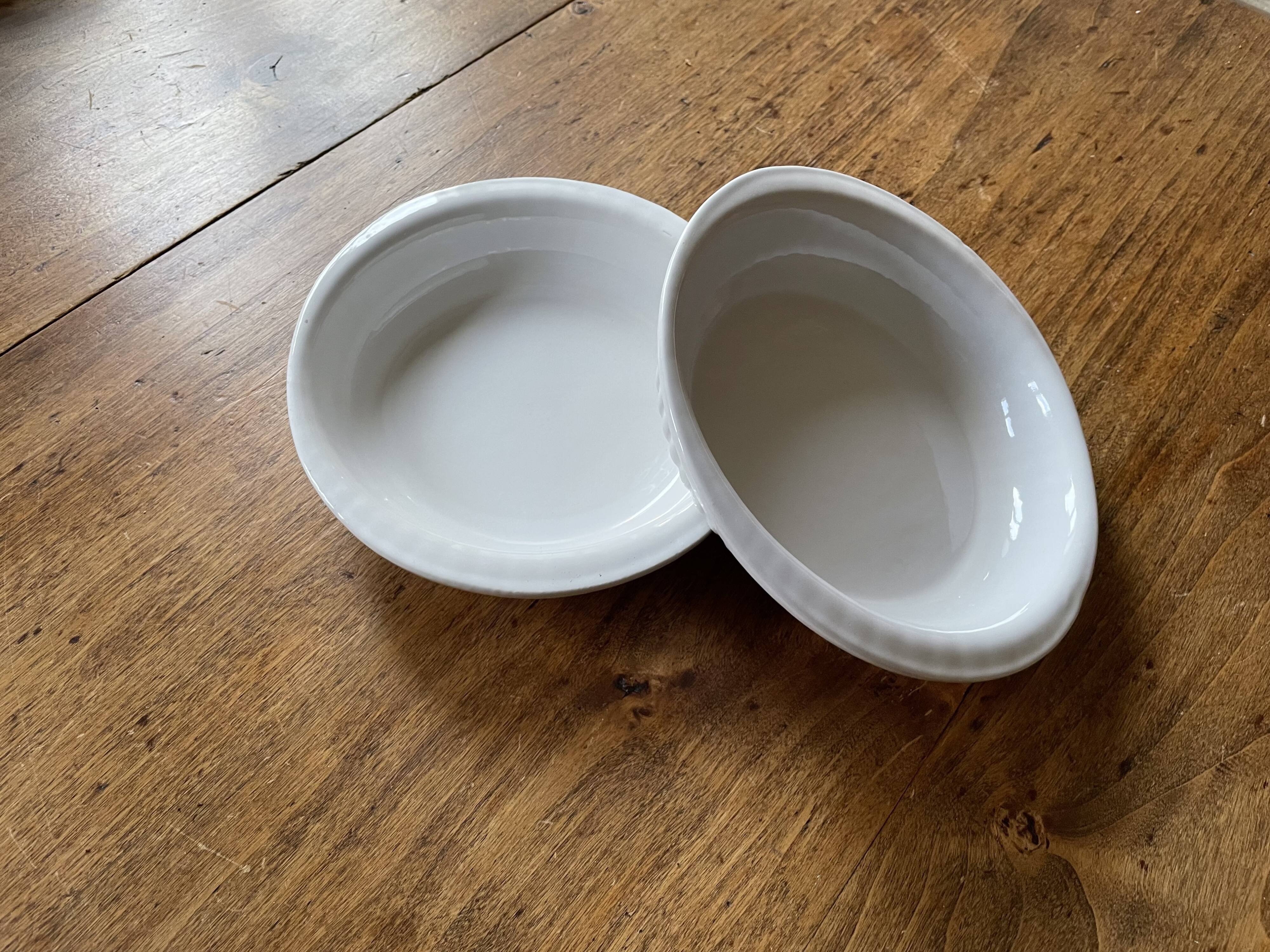2 small old, vintage oven dishes - white ceramic