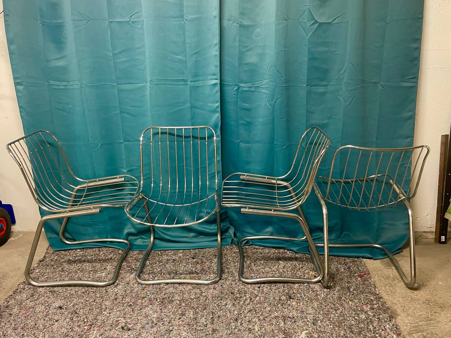Set of 4 Gastone Rinaldi style chairs in chrome metal