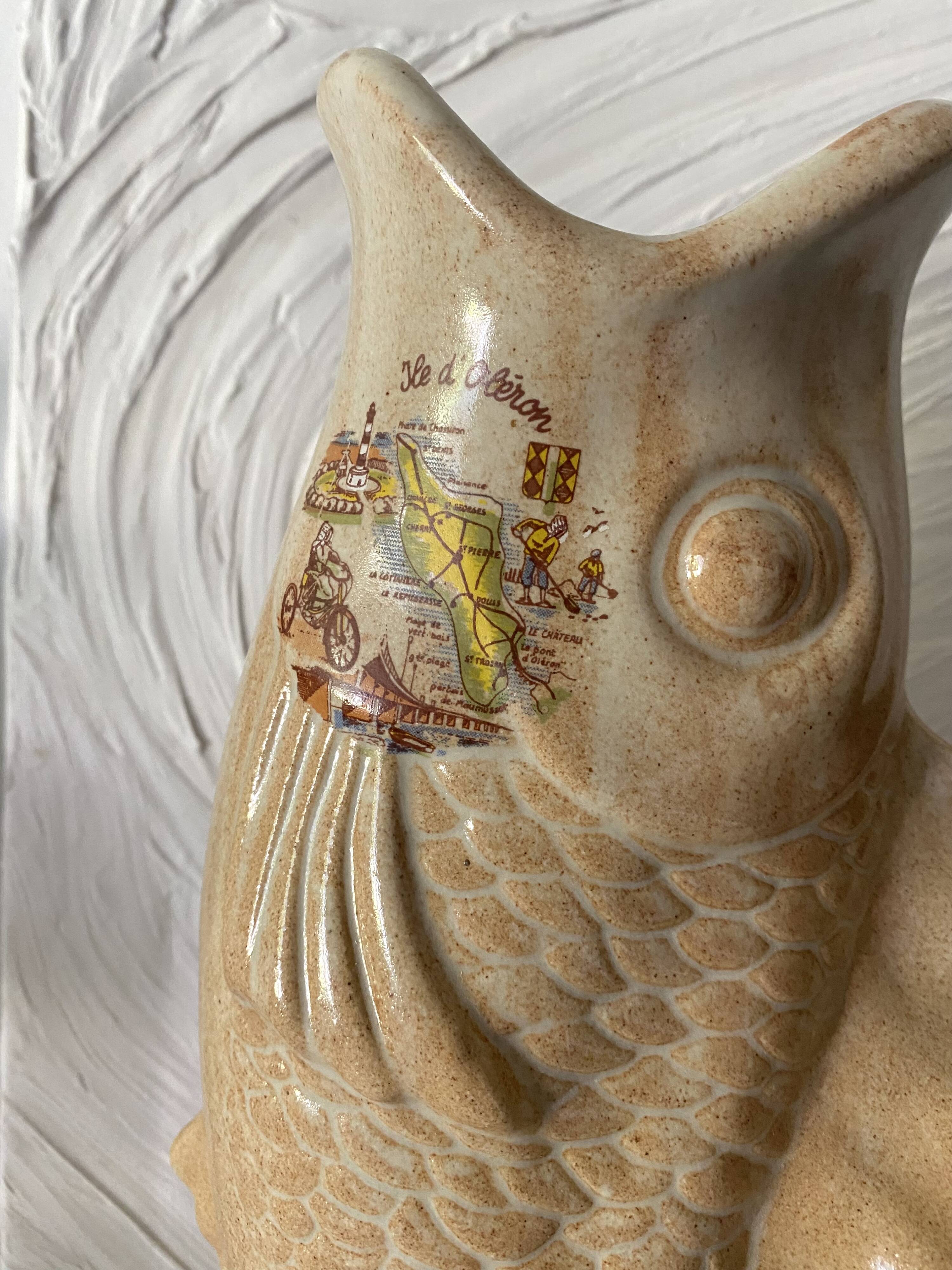 Zoomorphic fish vase
