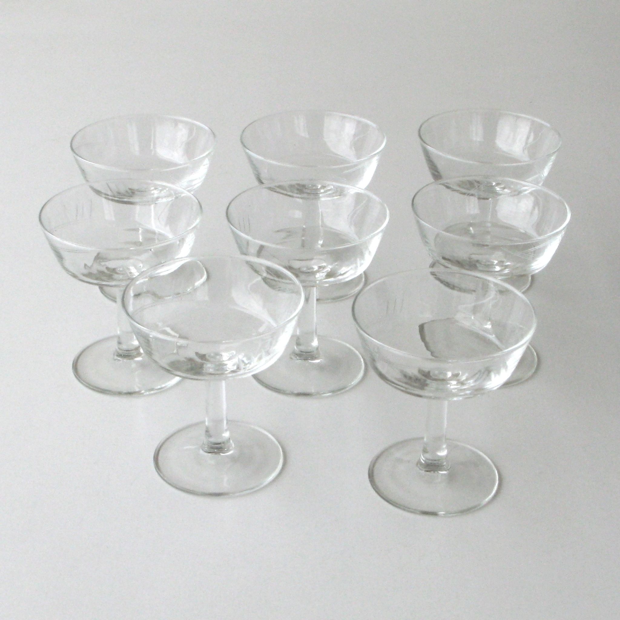 8 old champagne glasses vintage model in cut glass