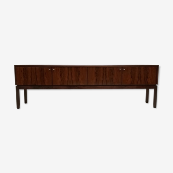 Enfilade scandinave basse en palissandre  C.1960