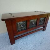 Coffre en bois