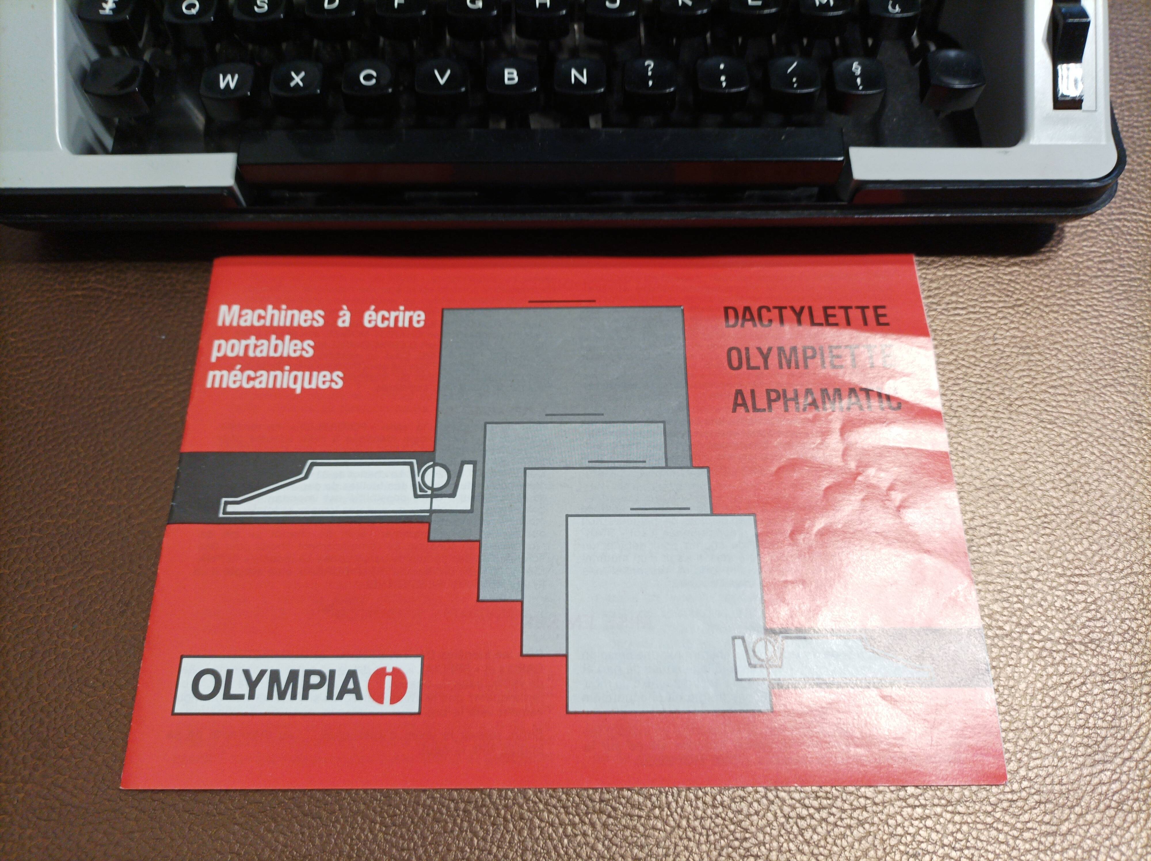 New Olympia Splendid typewriter