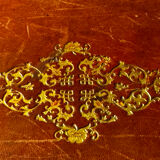 Mahogany and leather coffee table from the 19th century.