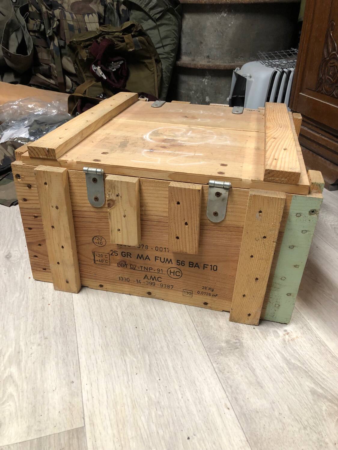 Military crate, ammunition crate