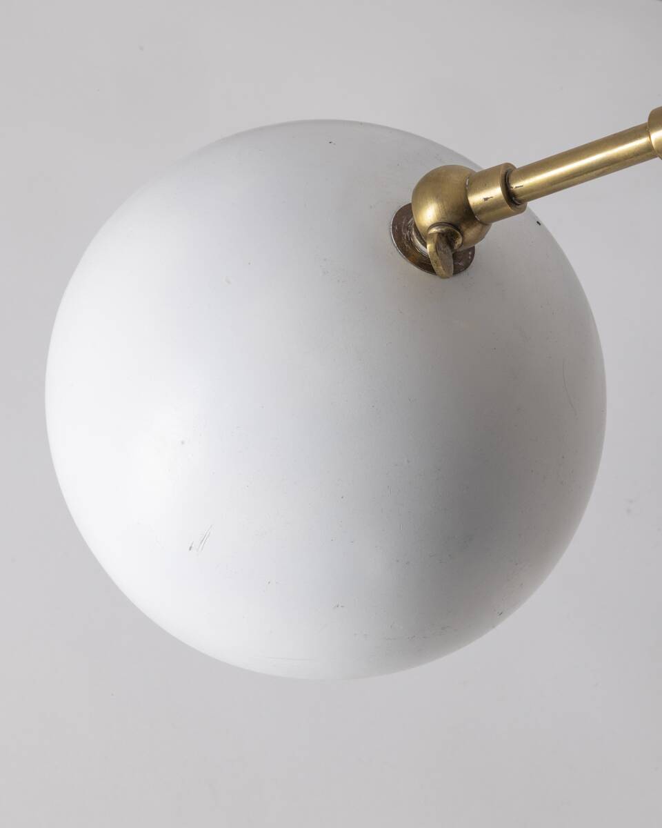 Vintage 60's table lamp in brass and white metal italian design