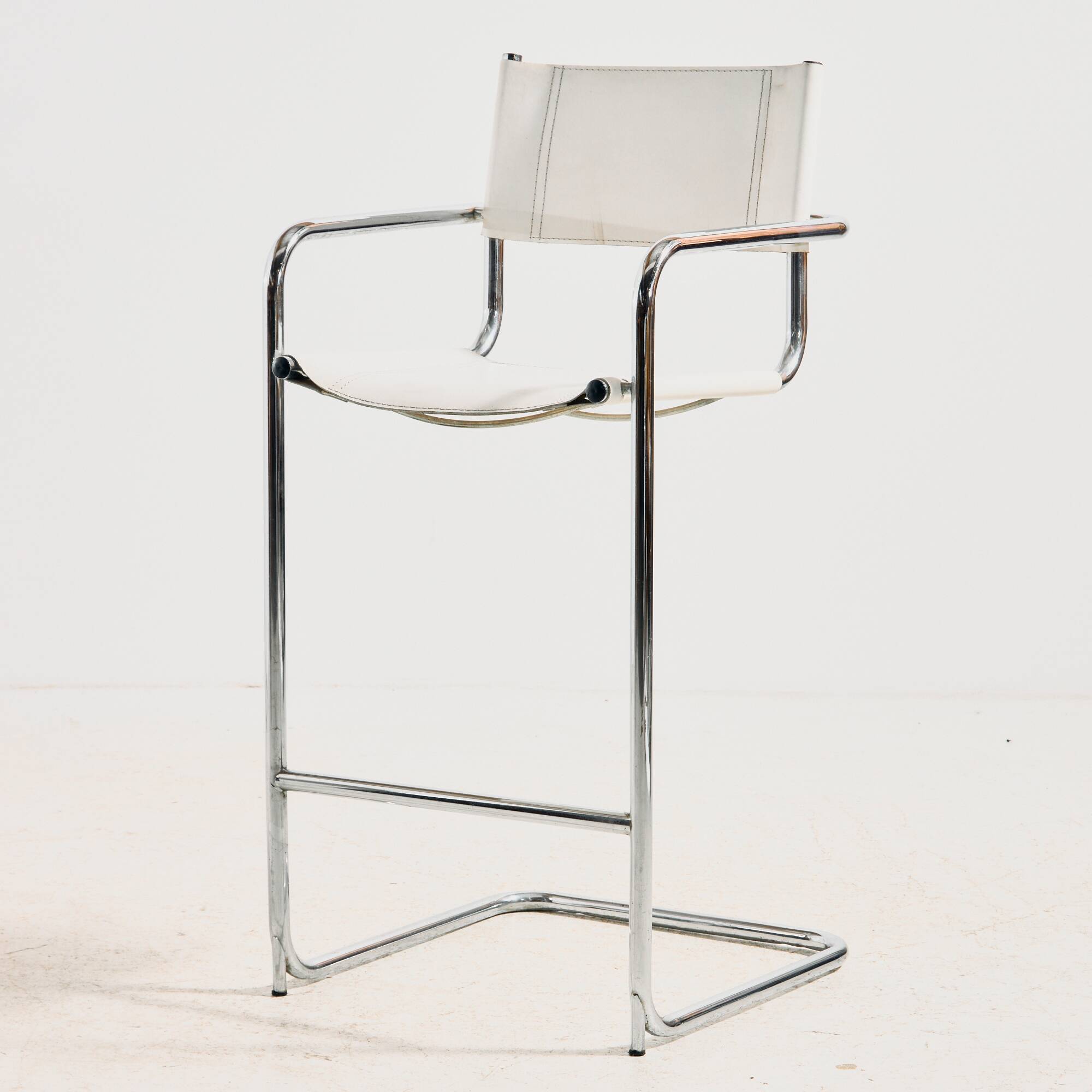 Tabouret de bar tubulaire style Bauhaus