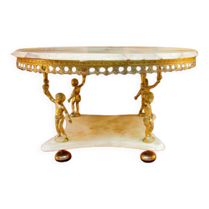 Table basse à motif de Putti,