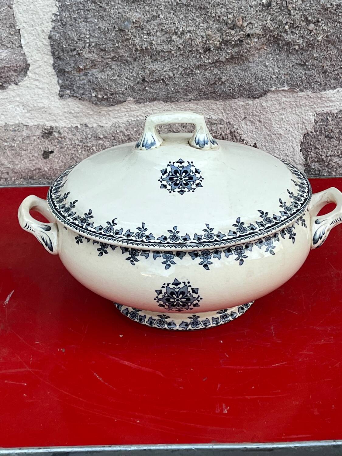 Tureen