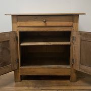 Small Community Furniture in Walnut from the end of the 18th century