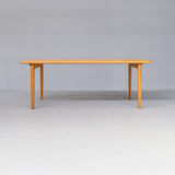 Niels Otto Moller Oak dining table for J.L. Møllers Møbelfabrik