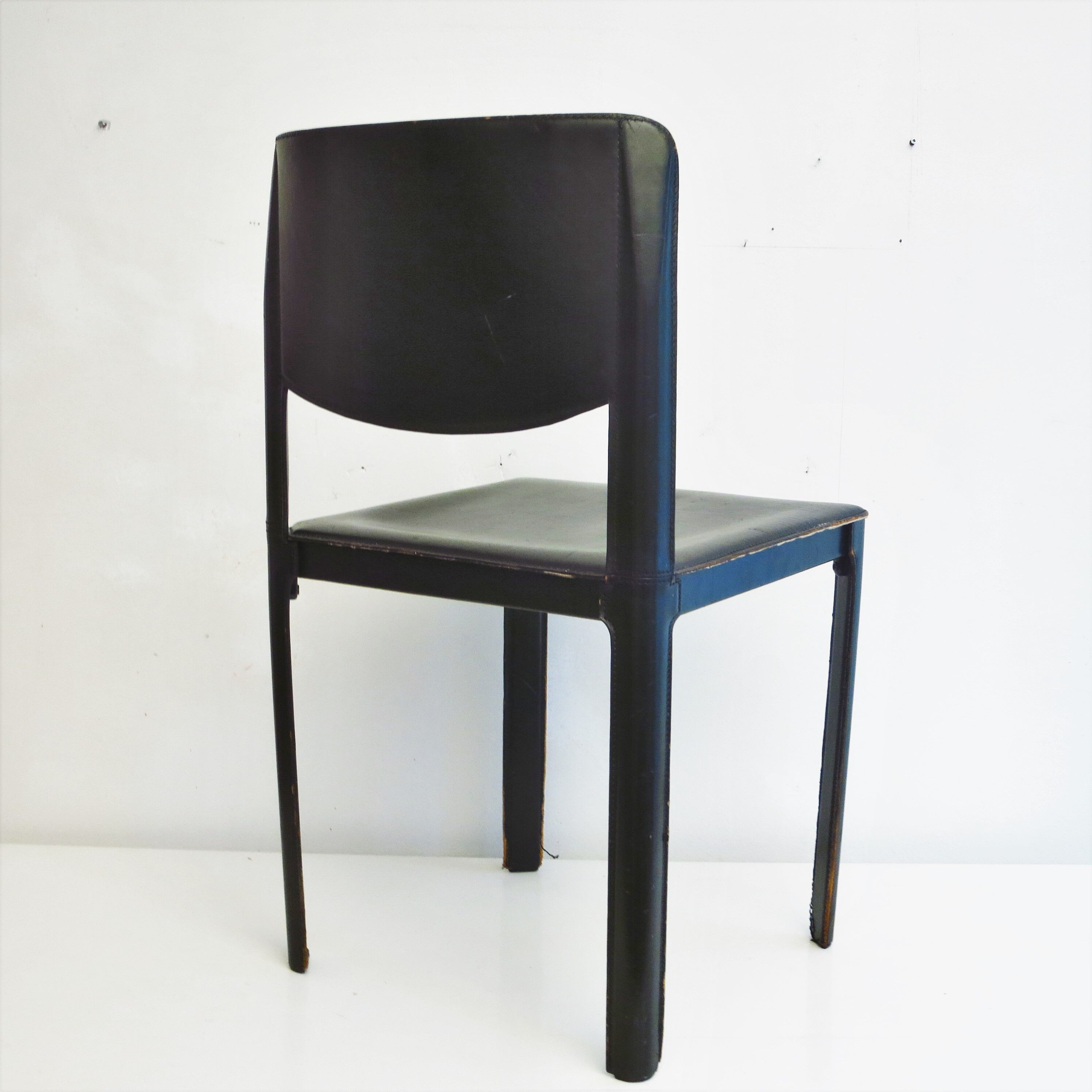 Matteo Grassi leather chair from the 80s