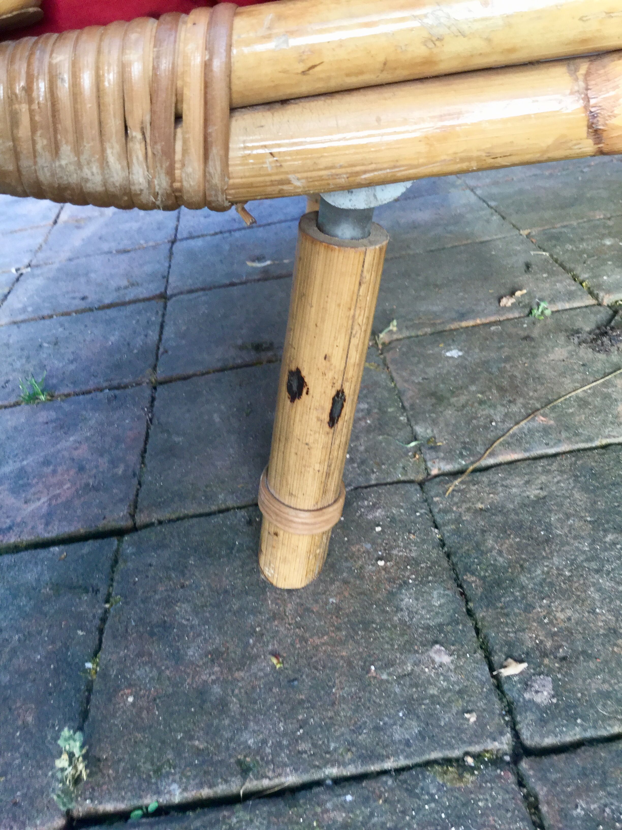 Bed rattan of the 1960s